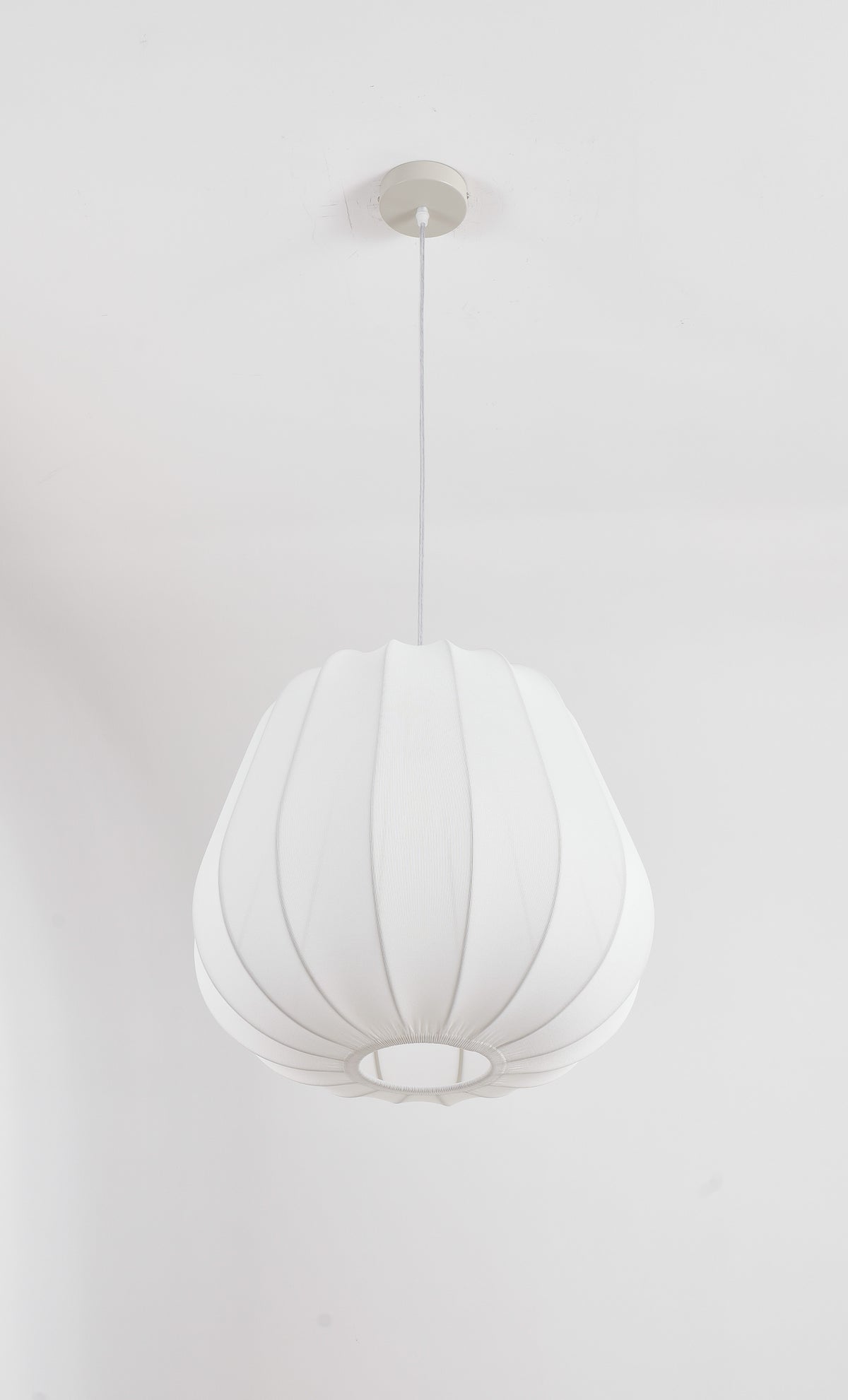 EP5779 White Ribbed Lantern Pendant Light – 450 × 400 mm