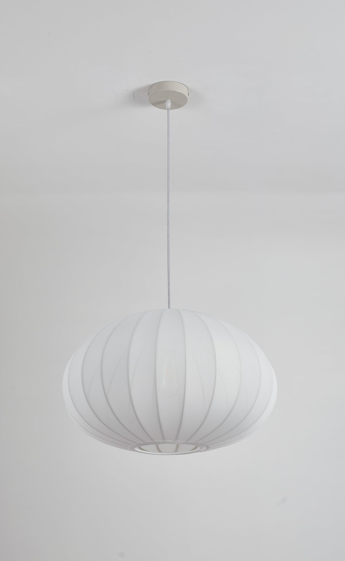 EP6198 White Oval Ribbed Lantern Pendant Light – 500 × 320 mm
