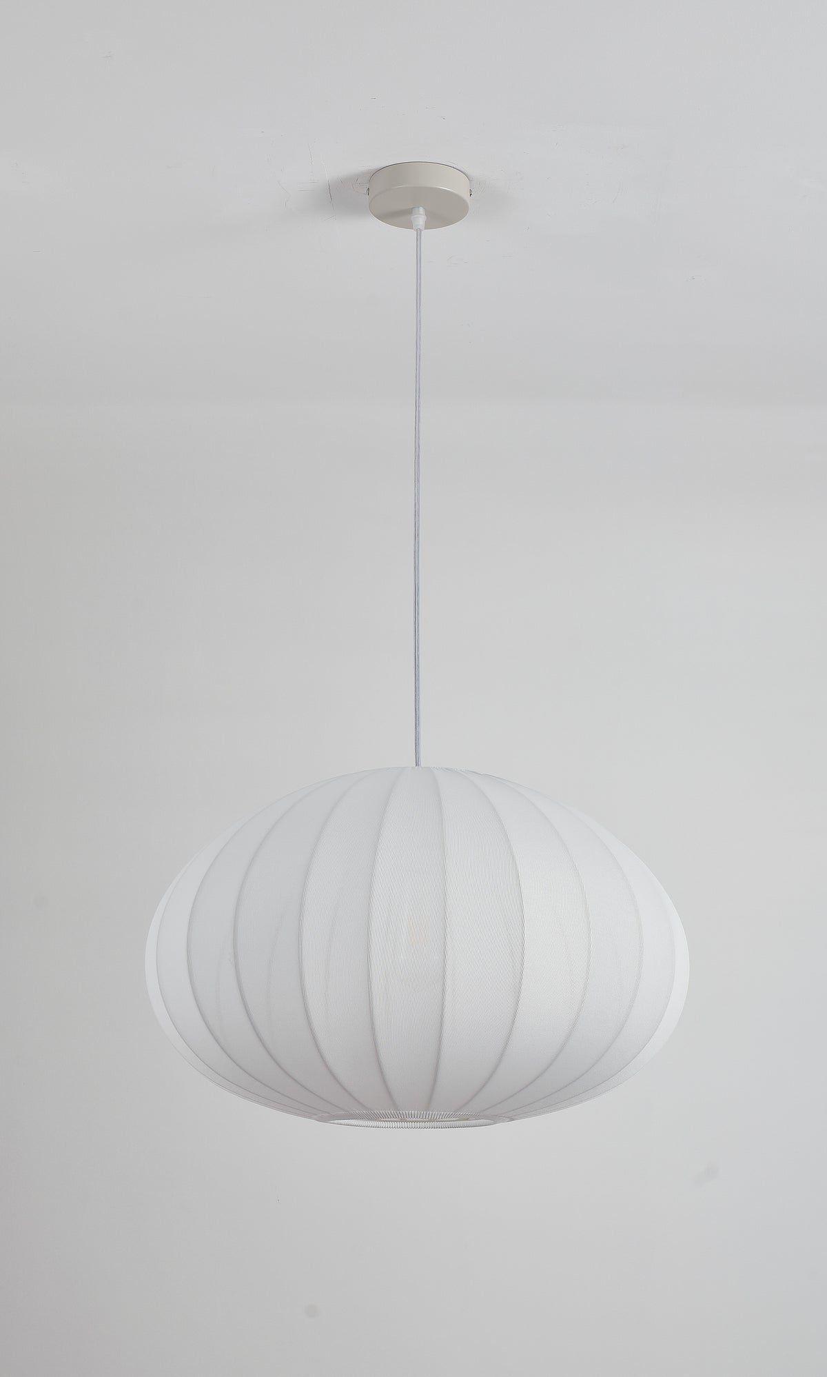 EP6198 White Oval Ribbed Lantern Pendant Light – 500 × 320 mm