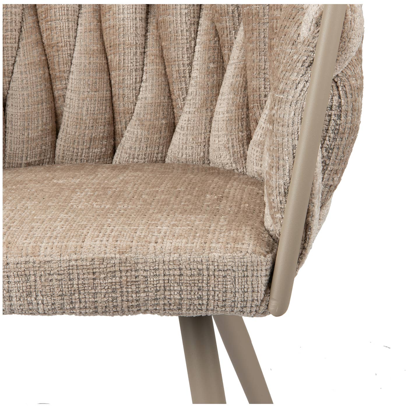 Wave Chair (Velvet): Black
