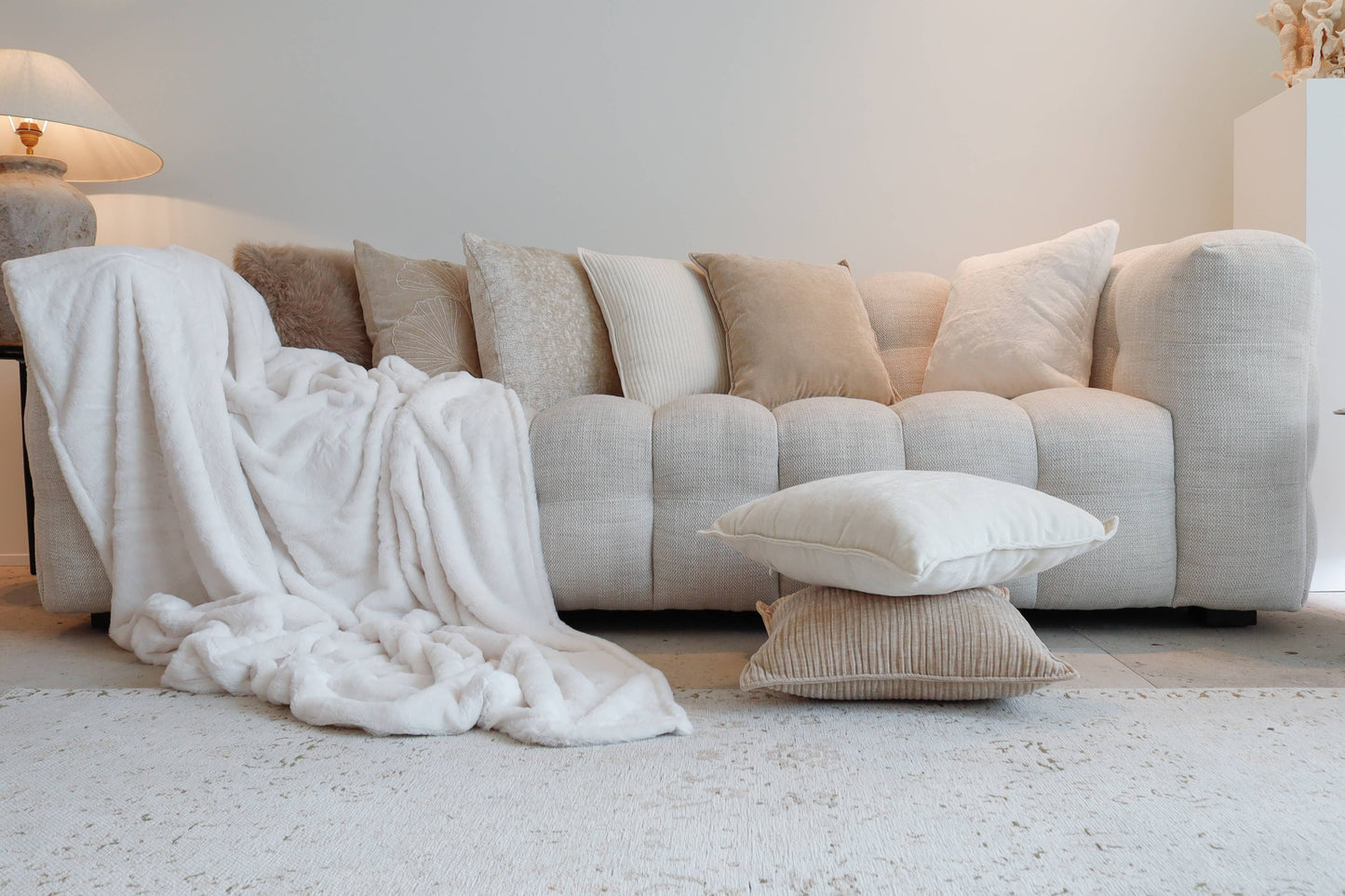 Cushion (filled) ROY - 45x45 cm: Ivory